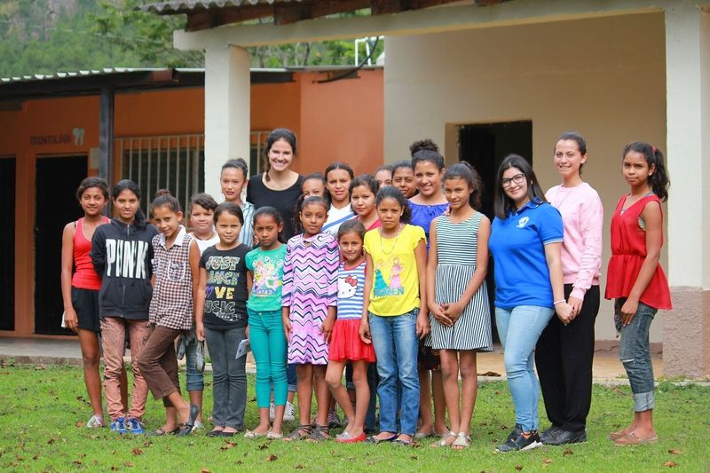 Die Teilnehmerinnen des Chica-Poderosas-Workshops in der umliegenden Gemeinde Mata de Platano.