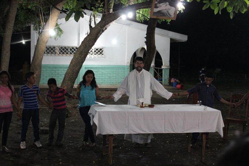 In Nicaragua bei der Mitternachtsmesse in der Silvesternacht.