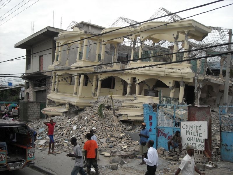 Schwere Zerstörungen in Haiti nach dem Erdbeben in 2010
